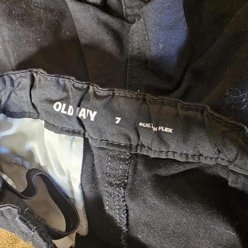 Old Navy Kids' Built-In Flex Black Shorts Size 7